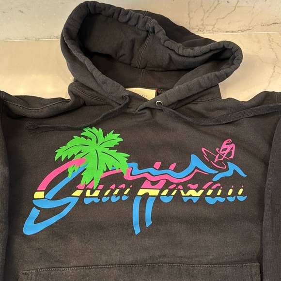 Authentic Gucci Hawaii black hoodie in mens size medium. - Picture 2 of 10